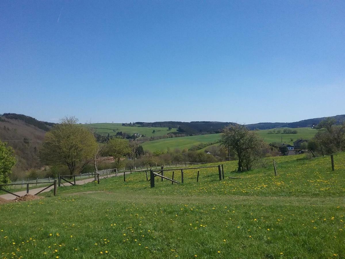Zur schönen Aussicht Hellenthal Exterior foto