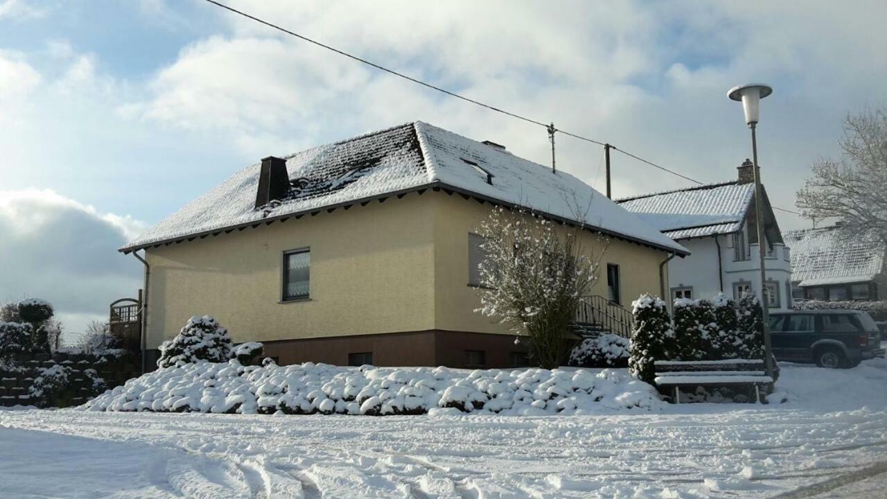 Zur schönen Aussicht Hellenthal Exterior foto